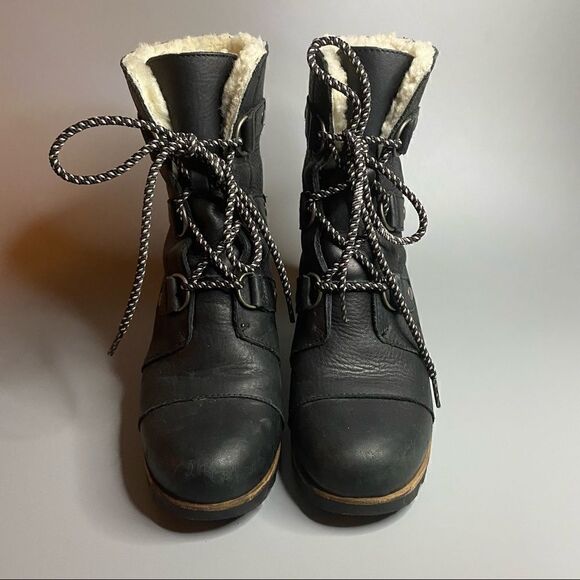 Sorel Joan of Arctic Mid Lace Up Wedge Black Leather Shearling Lux 9 - Picture 2 of 6
